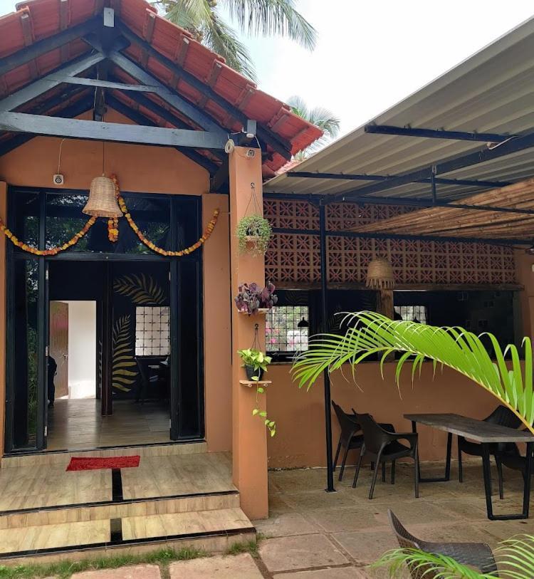 Vinsons Cottages Colva Exterior foto